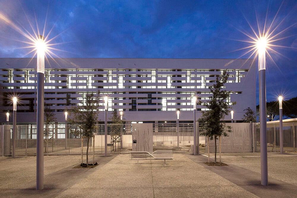 Collège 600 à Port ST Louis du Rhône (13) Collège 600 à Port ST Louis du Rhône (13)