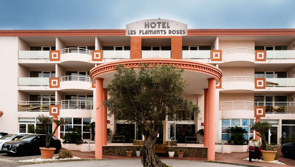 Hôtel les Flamants Roses à Canet (66) Hôtel les Flamants Roses à Canet (66)