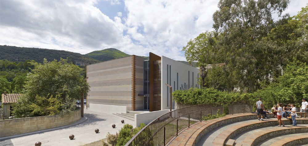 Salle de spectacles – Céret (66) Salle de spectacles – Céret (66)